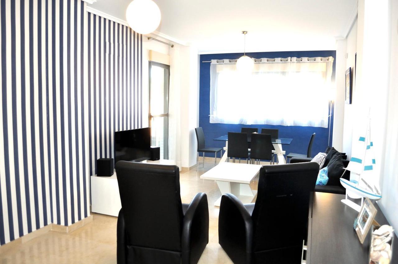 Marina Raset, 3 Dormitorios, Centro, By Bookindenia *