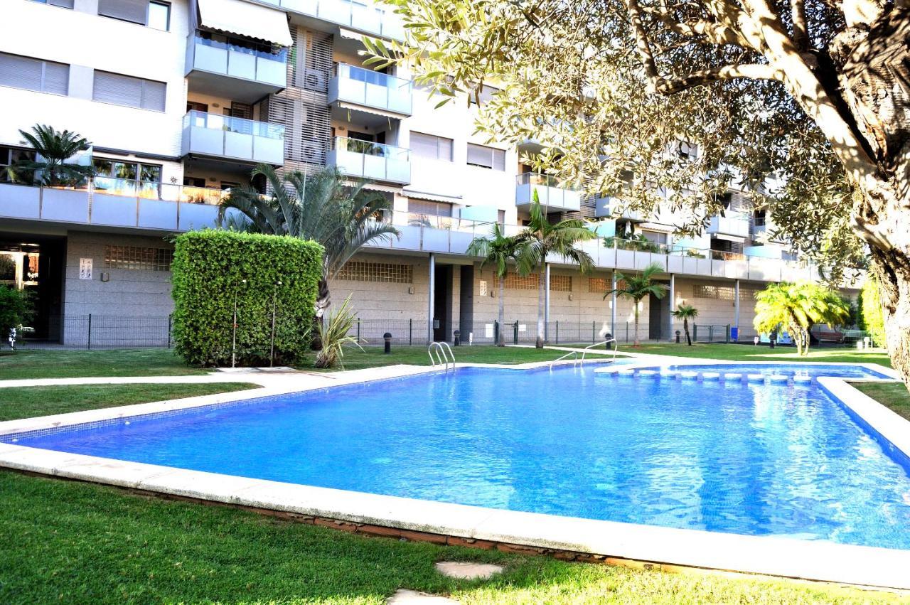 Apartment Marina Raset, 3 Dormitorios, Centro, By Bookindenia